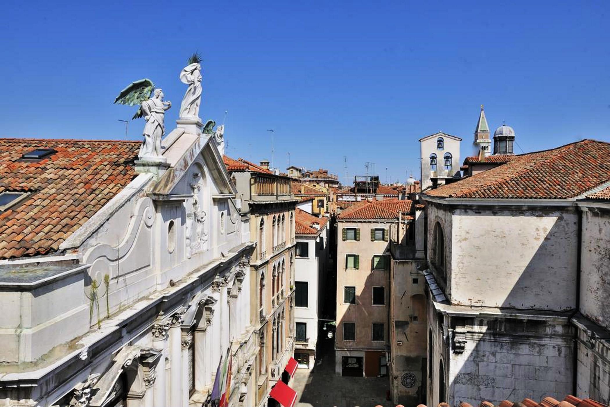 Al Theatro Palace Hotel Venedig